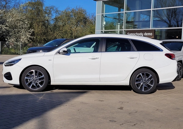 Hyundai I30 cena 92900 przebieg: 88840, rok produkcji 2021 z Czersk małe 667